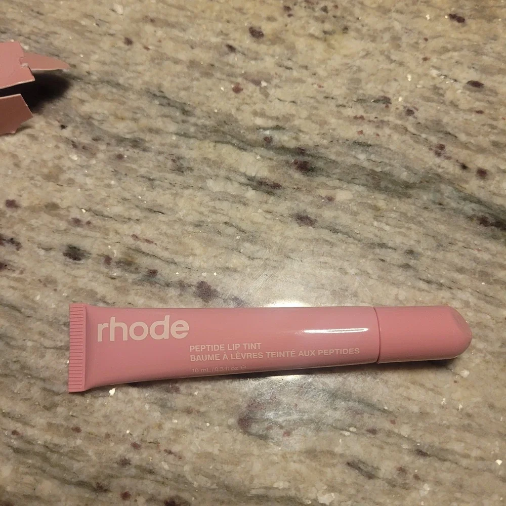 RHODE peptide lip